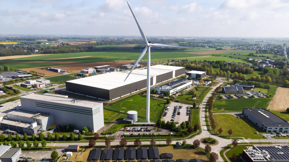 Earth day, appello a triplicare le rinnovabili entro il 2030