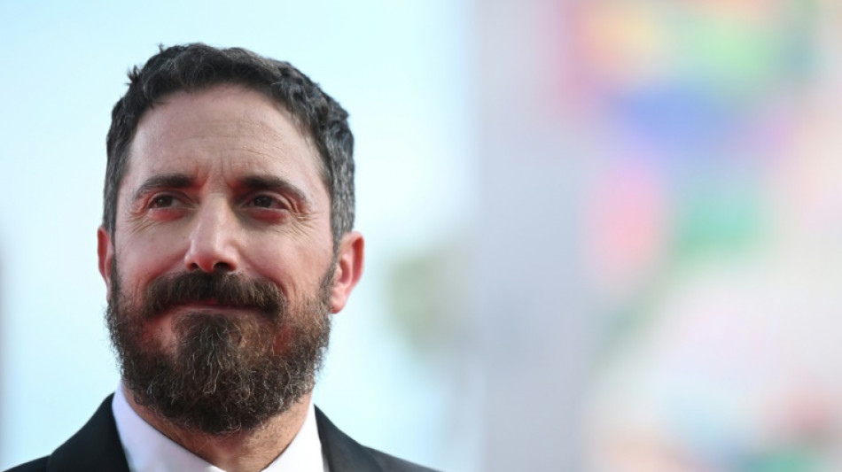 Larra&iacute;n presenta a un Pinochet "vampiro" en la Mostra de Venecia