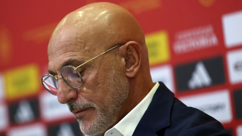 Spain coach apologises for applauding controversial Rubiales speech