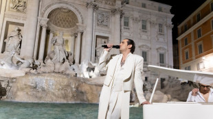 Achille Lauro e lo spettacolo magico a Fontana di Trevi