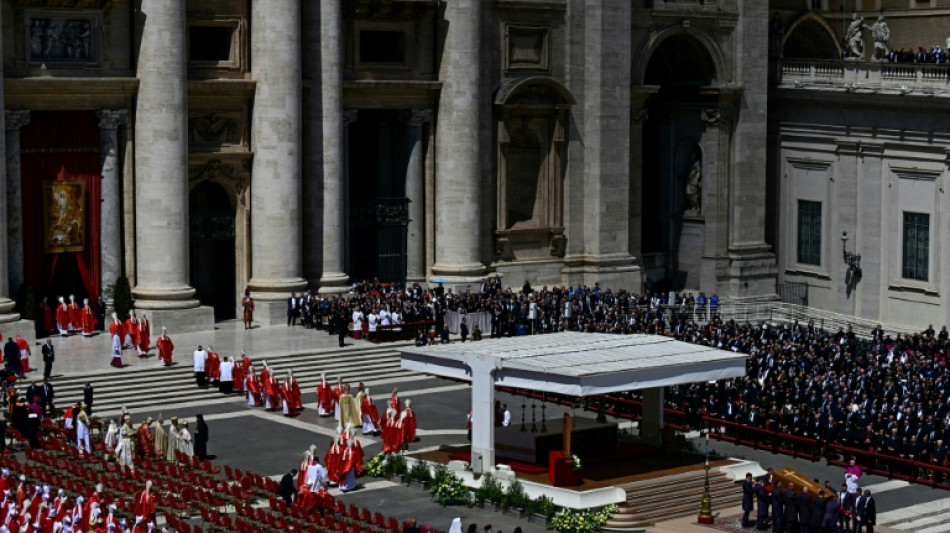 Francis laid to rest as 400,000 mourn pope 'with an open heart'