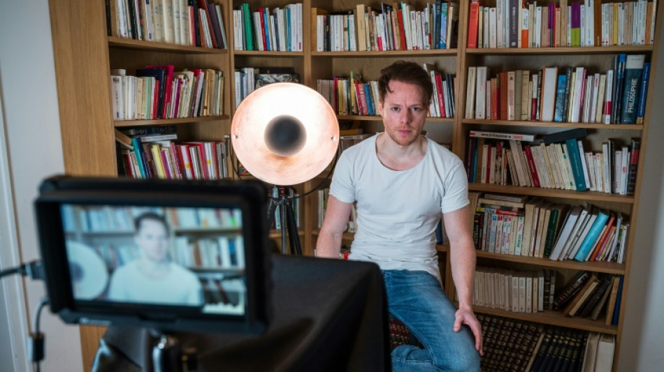 "Serial thinker", le prof de philo qui cartonne avec ses vid&eacute;os TikTok