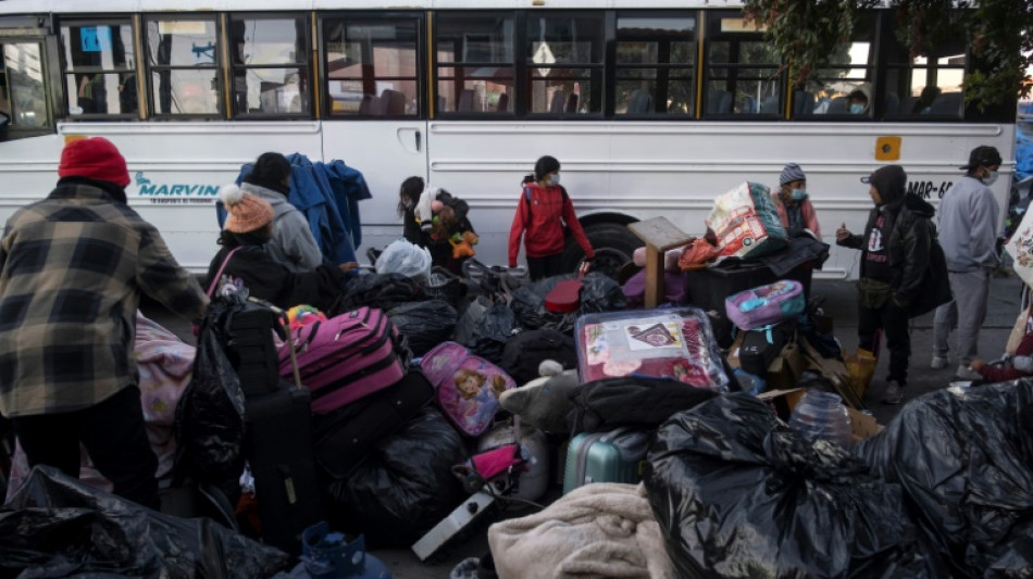 Estados Unidos busca ant&iacute;doto contra el atasco en cortes de inmigraci&oacute;n