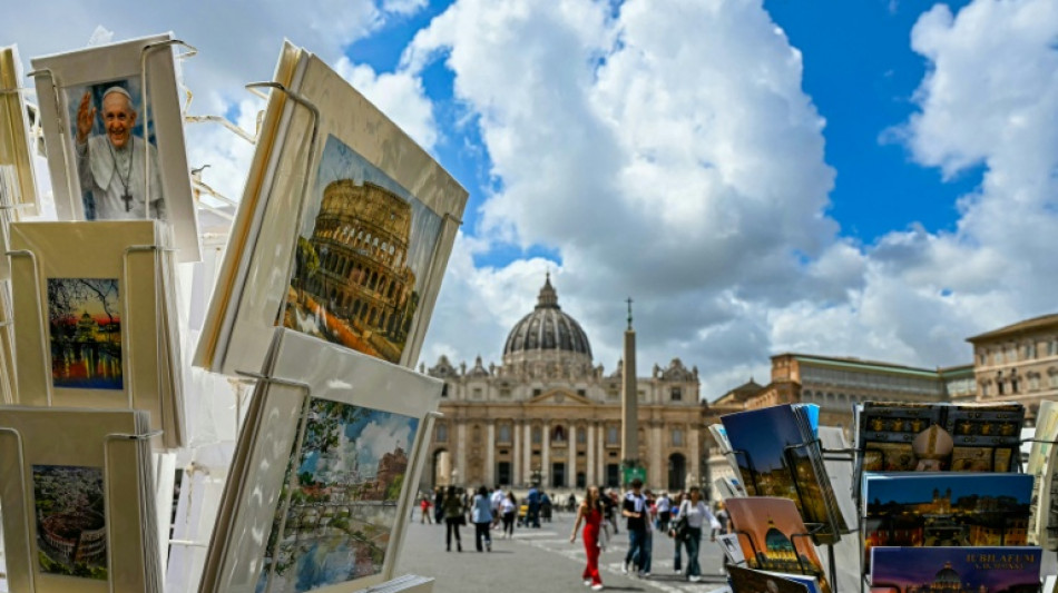 Cardinals to move into Vatican on eve of conclave