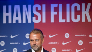 El nuevo entrenador del Barcelona Flick elogia a un "incre&iacute;ble" Yamal