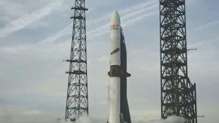 US-Medien: Blue-Origin-Rakete bei Test auf der Startrampe explodiert