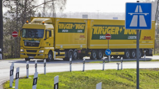 Camions g&eacute;ants dans l'UE: vote crucial au Parlement, le rail vent debout