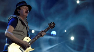 Latin-Rock-Legende Carlos Santana preist Wertvorstellungen von Hippies