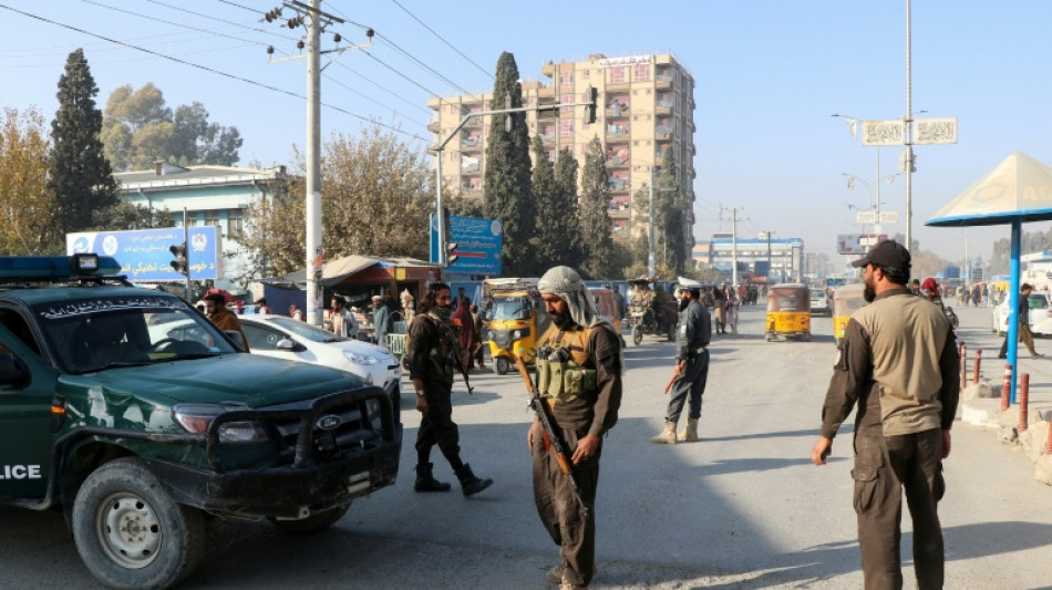 Ejecutan en público en Afganistán a un hombre condenado por asesinato