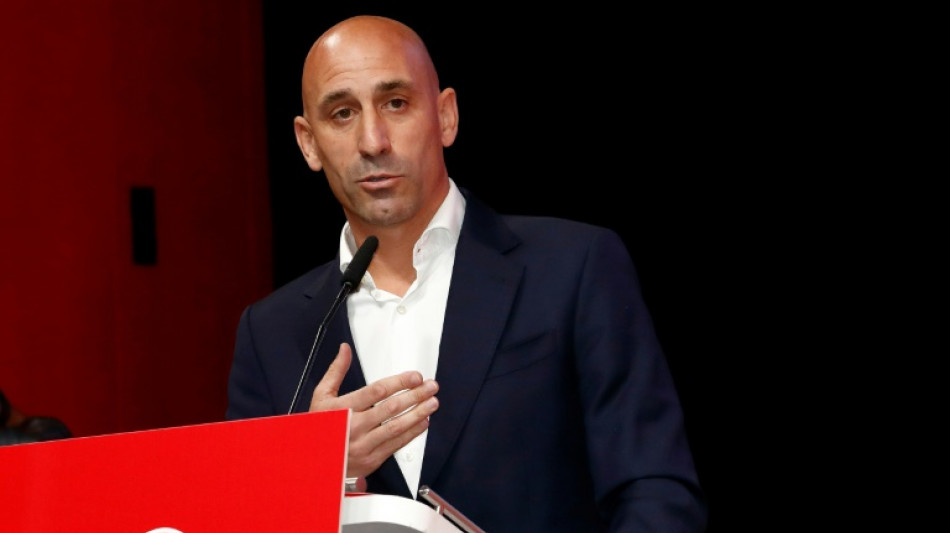 Audi&ecirc;ncia Nacional convoca Rubiales para depor nesta sexta