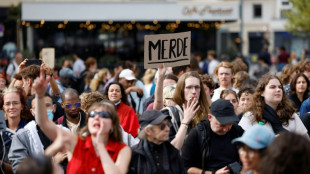 Streiks und Proteste gegen Sparpl&auml;ne der franz&ouml;sischen Regierung 