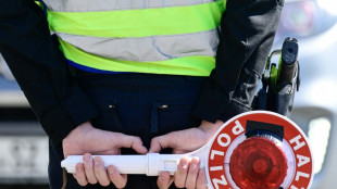 Passagierin schl&auml;gt Alarm: Polizei stoppt betrunkenen Busfahrer in Rostock