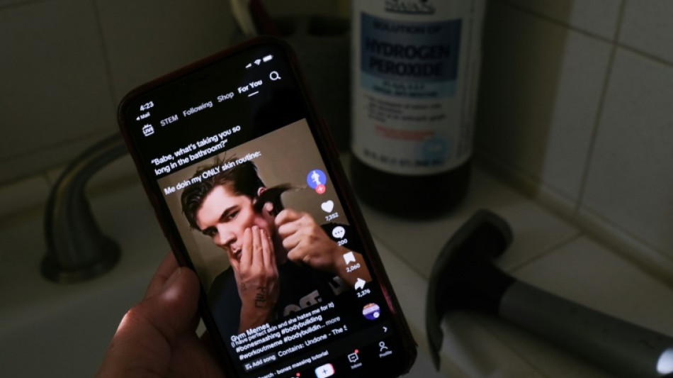 'Toxic beauty': Rise of 'looksmaxxing' influencers