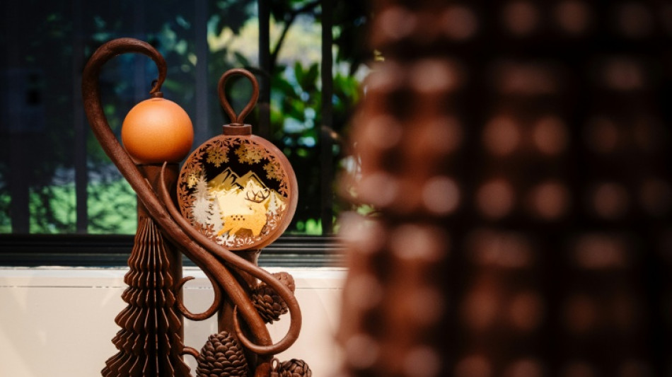 Una subasta de obras de arte de chocolate recauda más de 125.000 dólares en París