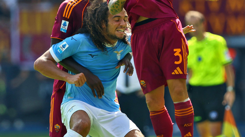 Europa League: Roma, Angelino torna tra i convocati dopo oltre due mesi