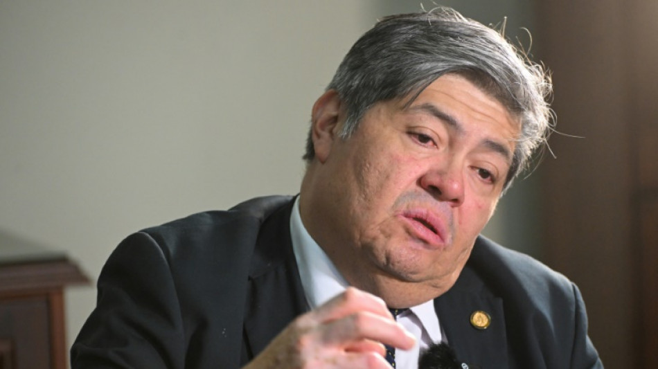 Guatemala descarta estrat&eacute;gia 'a la Bukele' contra as gangues