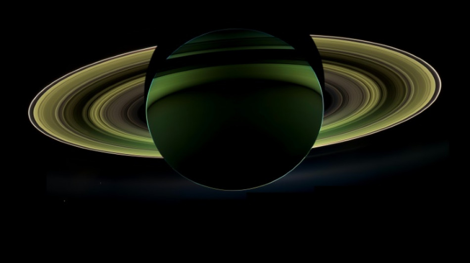 Les anneaux de Saturne cachent bien leur &acirc;ge v&eacute;ritable