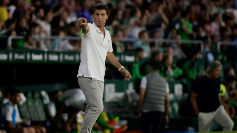 Rubi anuncia que no sigue como entrenador del Almer&iacute;a