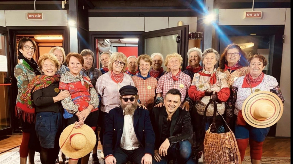 Extraliscio, esce il nuovo brano "Ah! Il cielo &egrave; il mare"