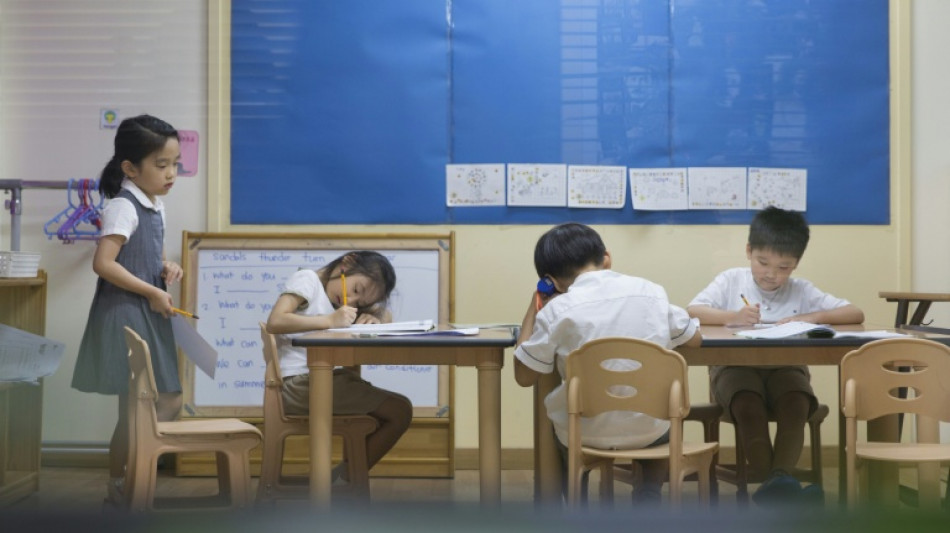 Corea del Sur prohibir&aacute; los tel&eacute;fonos m&oacute;viles en las aulas