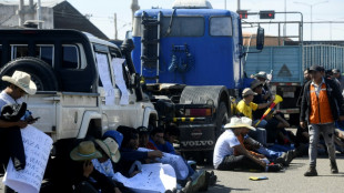 Bol&iacute;via enfrenta bloqueios por escassez de d&oacute;lares, mas governo nega