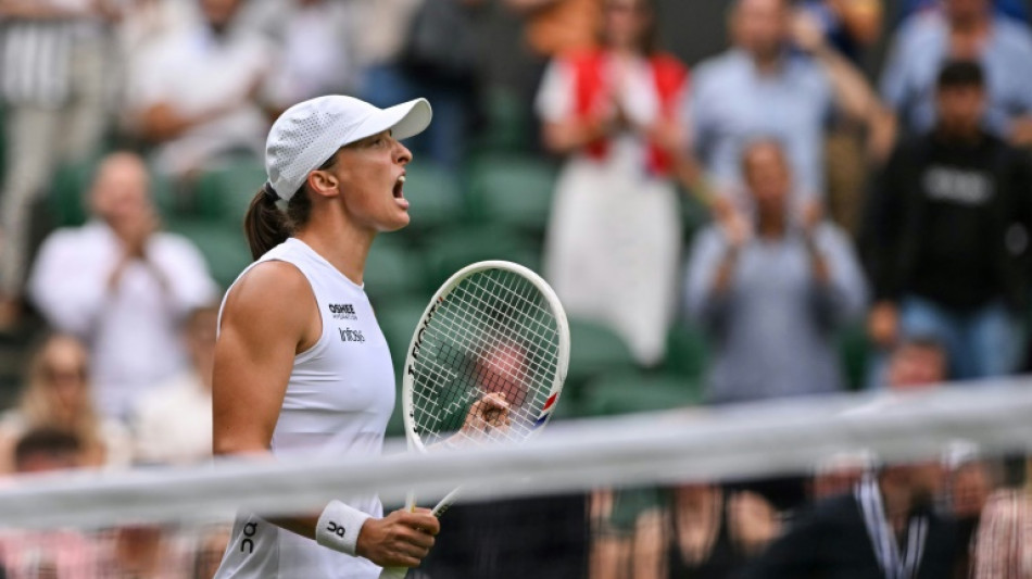 Swiatek supera sem dificuldades a 3ª rodada de Wimbledon