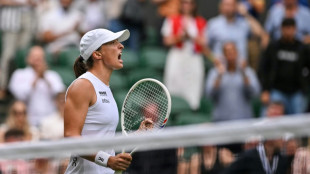 Swiatek supera sem dificuldades a 3ª rodada de Wimbledon