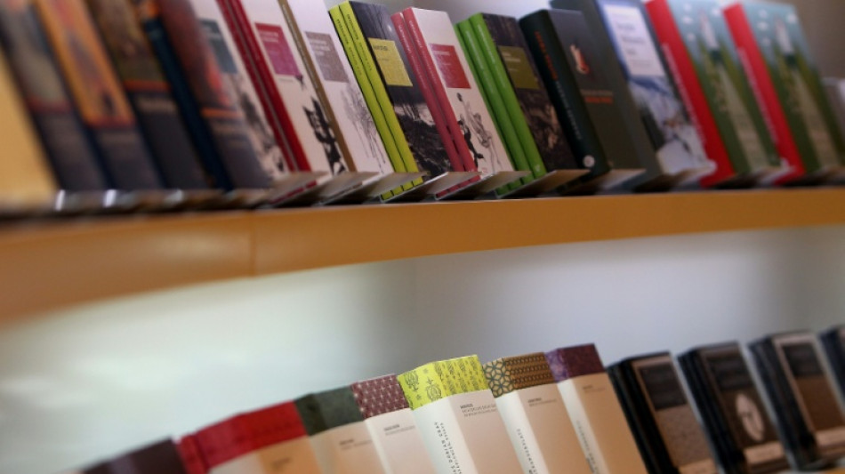 Un juez de EEUU respalda entrenar un robot de IA con libros sin permiso de sus autores