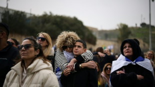 Isra&euml;l: fun&eacute;railles nationales pour le dernier otage &agrave; Gaza