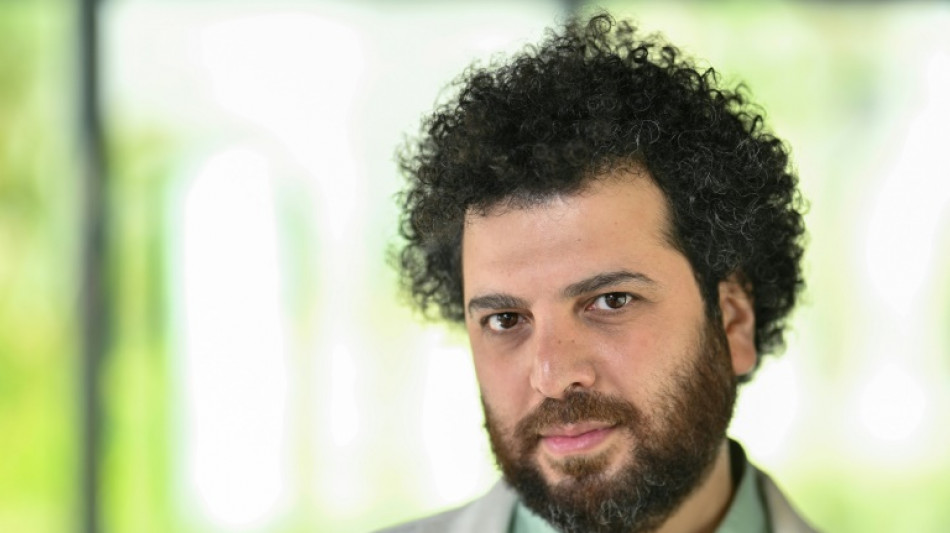 Para o cineasta iraniano Saeed Roustaee, o hijab é o preço a pagar para filmar no Irã