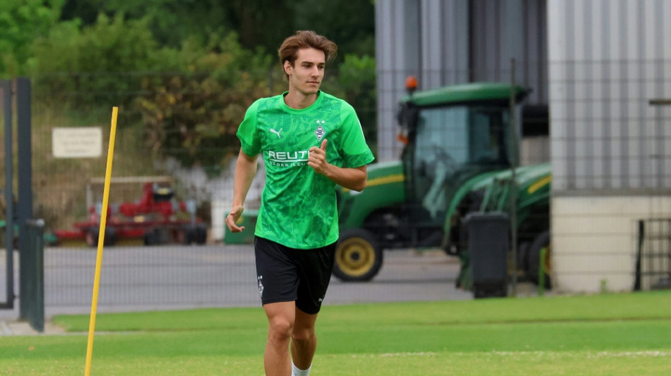 Nach Suspendierung: Neuhaus zurück im Profi-Training