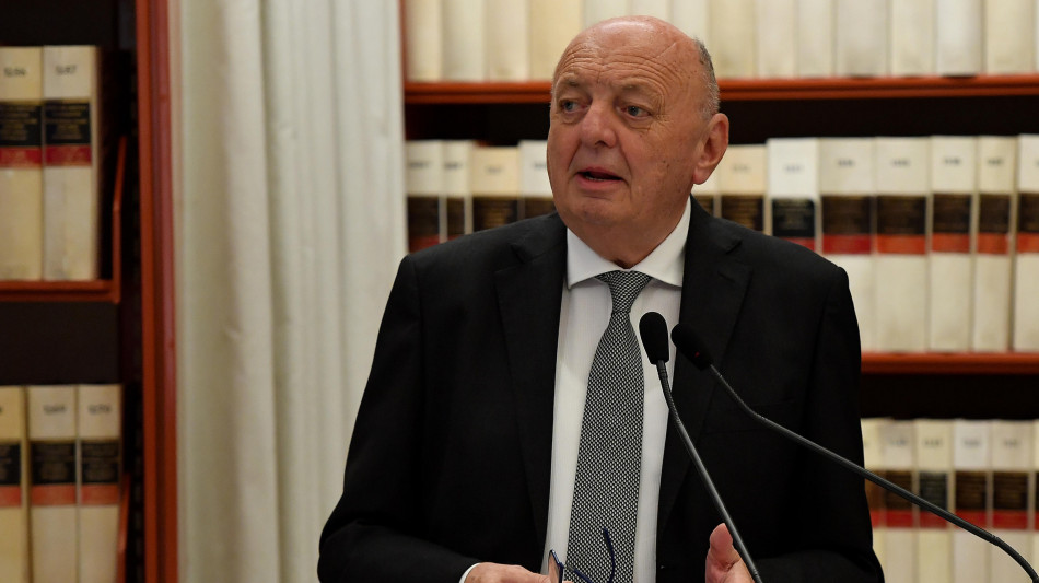 Pichetto, 'su target clima non c'&egrave; ancora equilibrio'