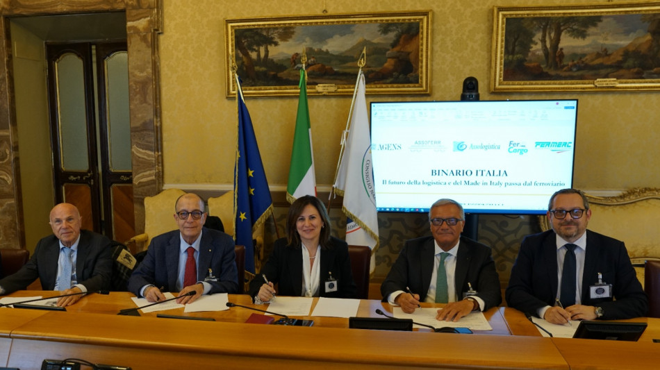 Merci sul treno pi&ugrave; sostenibili, risparmiati 780 milioni