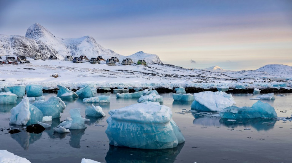 Au Groenland, la glace a fondu 17 fois plus vite que la moyenne en mai, selon le r&eacute;seau WWA