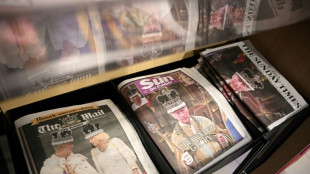 Los brit&aacute;nicos celebran la coronaci&oacute;n con fiestas vecinales y un gran concierto