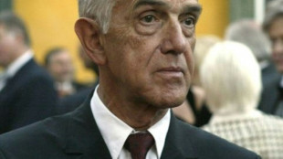 Morre Gaston Glock, inventor da pistola que revolucionou a ind&uacute;stria das armas