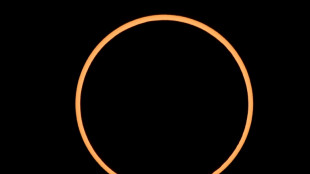 Une &eacute;clipse et un "cercle de feu" passent au-dessus des Am&eacute;riques