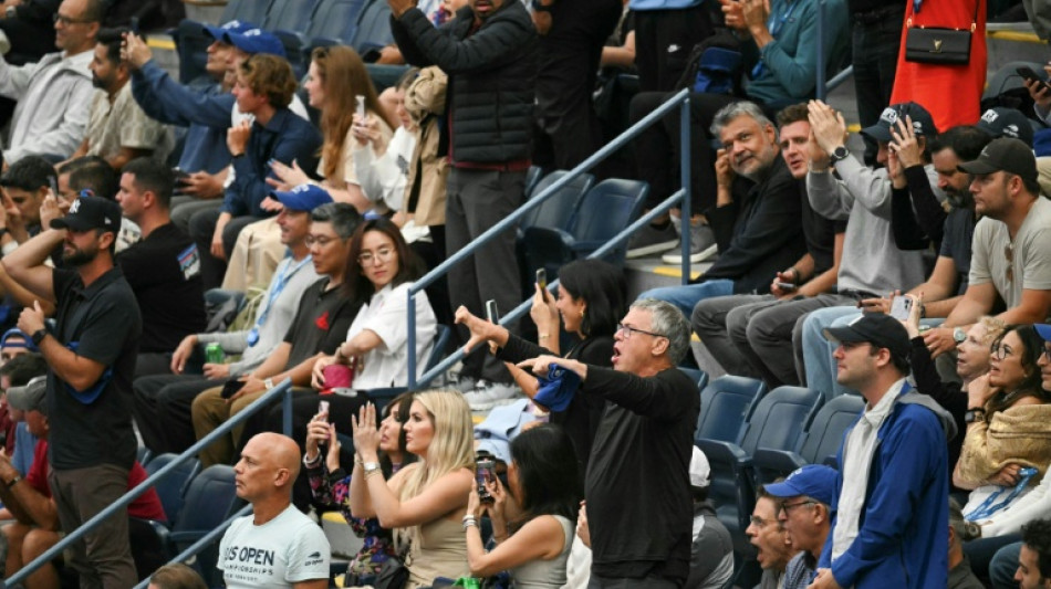 Trump é vaiado brevemente por espectadores na final do US Open