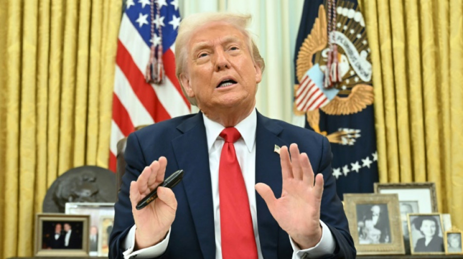 Trump mira em China e Europa em sua guerra tarifária mundial