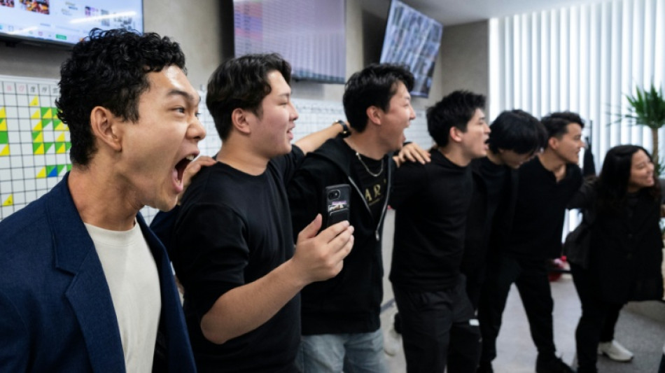 "Allez au boulot!": au Japon, le regain du virilisme d'entreprise