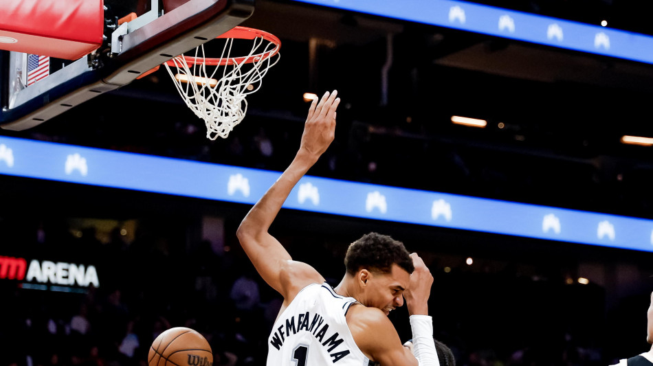 Nba: Charlotte non si ferma pi&ugrave;, a Houston il derby del Texas