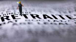 Au dernier jour du "conclave" des retraites, le patronat accus&eacute; de "torpiller" les n&eacute;gociations