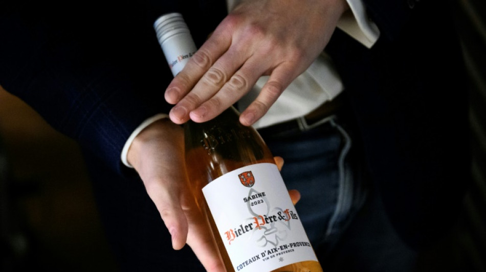 Droits de douane: la fili&egrave;re des vins et spiritueux fran&ccedil;ais appelle &agrave; "poursuivre les n&eacute;gociations"