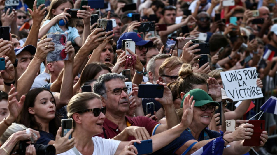 XV de France: &agrave; Rueil-Malmaison, les Bleus port&eacute;s par "la pression positive" de leurs supporters