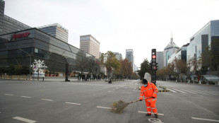 China podr&iacute;a llegar a convivir con el covid-19, dice un cient&iacute;fico