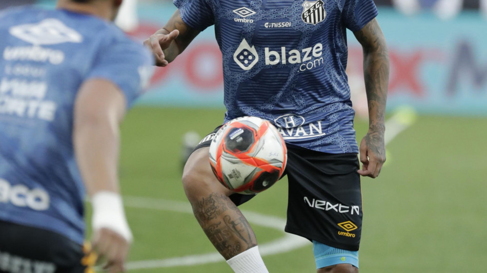 Calcio: nuovo infortunio per Neymar, lascia campo in lacrime