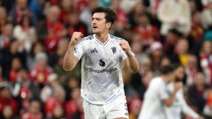 Man Utd stretch Liverpool losing streak to four games