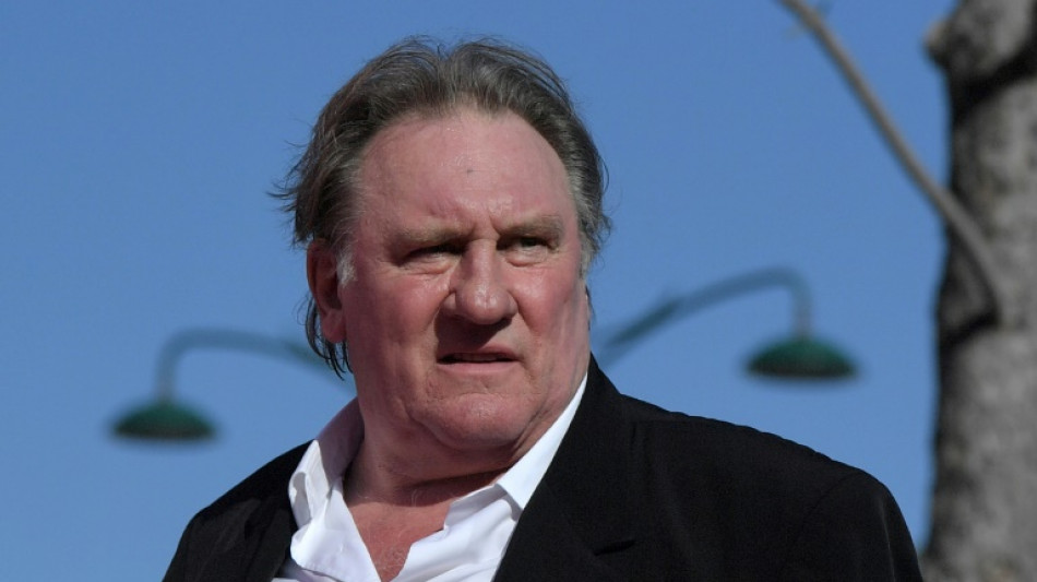 Proc&egrave;s requis contre G&eacute;rard Depardieu pour viols sur la com&eacute;dienne Charlotte Arnould