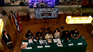 Familiares pedem que Cruz Vermelha tenha acesso a ref&eacute;ns do Hamas