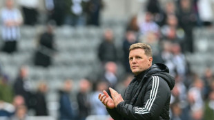 Howe resigns as Newcastle boss
